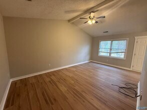 143 Hollington Dr NE in Huntsville, AL - Building Photo - Building Photo