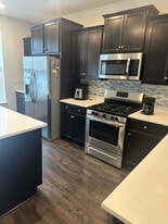 1 Patterson Wy in Hanover, MD - Building Photo