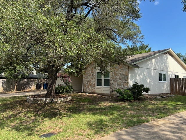 4605 Pelham Dr in Austin, TX - Building Photo - Building Photo