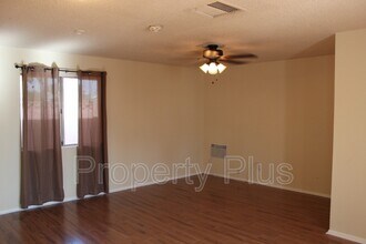 2605 S Rita Ln in Tempe, AZ - Building Photo - Building Photo