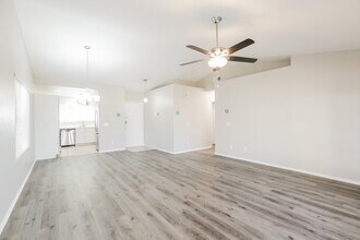 16183 W Buchanan St in Goodyear, AZ - Building Photo - Building Photo