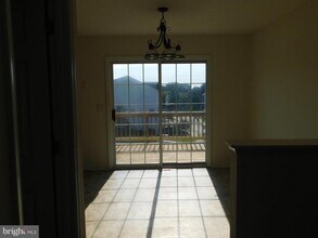 131 Lighthouse Ln in Winchester, VA - Foto de edificio - Building Photo
