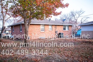 3621 Portia St in Lincoln, NE - Foto de edificio - Building Photo