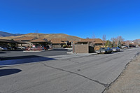 Southgate Apartments in Carson City, NV - Foto de edificio - Building Photo