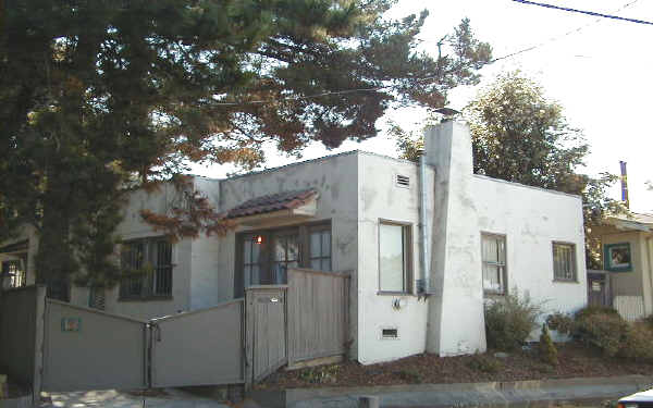 4216 Shafter Ave in Oakland, CA - Building Photo - Building Photo