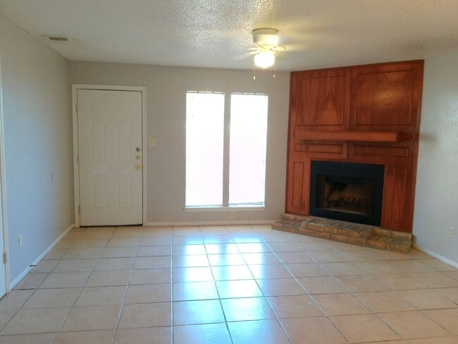 7202 Mansions Dr in Corpus Christi, TX - Building Photo - Building Photo