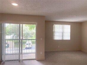 1259 SW 46th Ave in Pompano Beach, FL - Building Photo - Building Photo