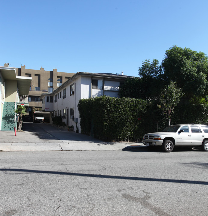 1224 N Mccadden Pl in Los Angeles, CA - Foto de edificio