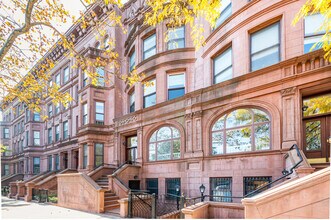 Mount Morris Park West in New York, NY - Building Photo - Building Photo