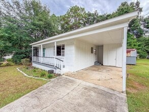 220 Ennis St in Saraland, AL - Building Photo - Building Photo