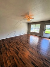 220 Nowlin Dr in Columbia, TN - Building Photo - Building Photo