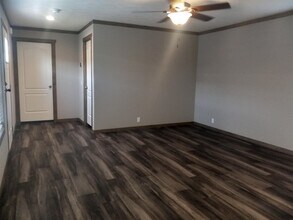 2101 SW 38th St in Lawton, OK - Building Photo - Building Photo