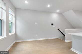 2344 W Seybert St in Philadelphia, PA - Building Photo - Building Photo