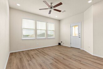343 Green Valley Dr in Copperas Cove, TX - Building Photo - Building Photo