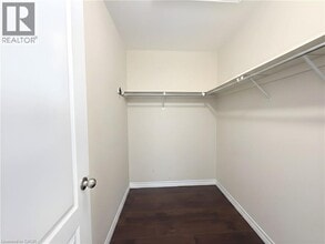 99 Panabaker Dr in Ancaster, ON - Building Photo - Building Photo