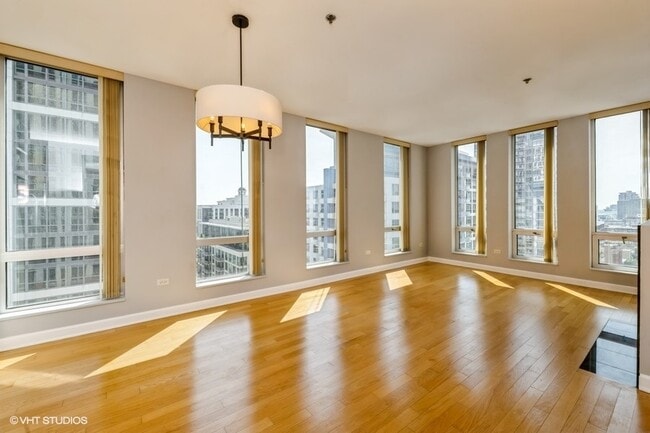 1250 S Michigan Ave in Chicago, IL - Building Photo - Building Photo