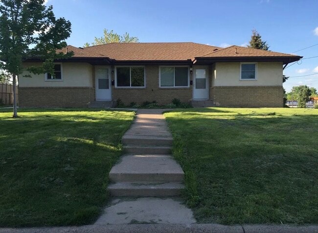 property at 607 38th Ave NE