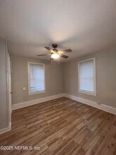 1035 Maynard St in Jacksonville, FL - Foto de edificio - Building Photo