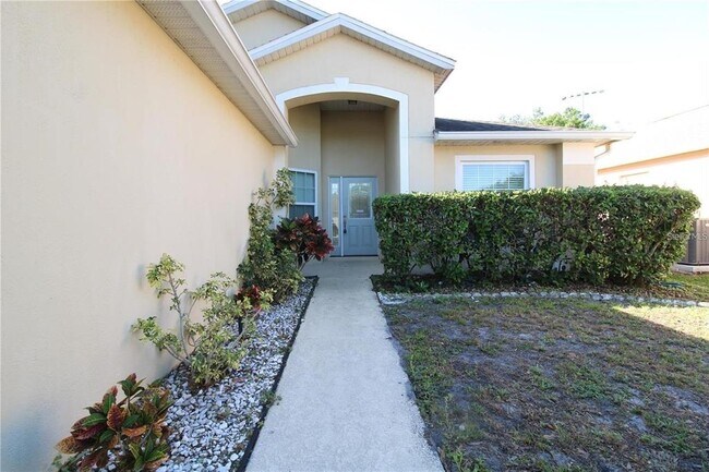 11414 Pinewood Cove Ln in Orlando, FL - Building Photo - Building Photo