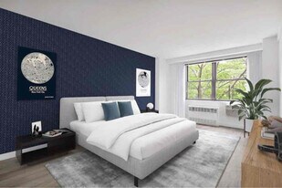 104-20 Queens Blvd in Queens, NY - Building Photo