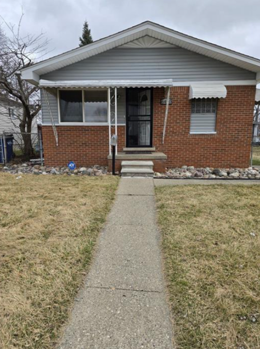 6450 Ashton Ave in Detroit, MI - Building Photo