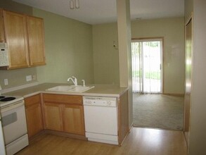 6844 Meadow Grass Ln S in Cottage Grove, MN - Building Photo - Building Photo