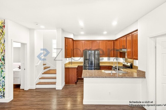 property at 10548 Wisteria Cir