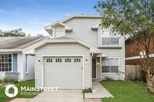 9303 Daney St in Gotha, FL - Building Photo