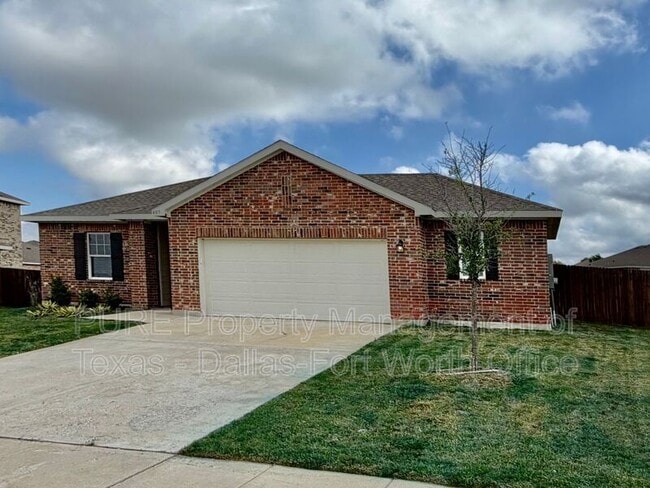 property at 405 Frio River Rd