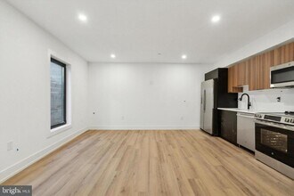 808 N 3rd St in Philadelphia, PA - Building Photo - Building Photo