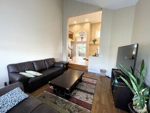 36346 Tunbridge Dr in Newark, CA - Building Photo - Building Photo