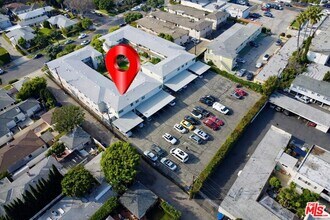 2041 Euclid St in Santa Monica, CA - Building Photo - Building Photo