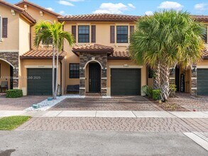 5505 NW 27th Ct in Margate, FL - Building Photo - Building Photo