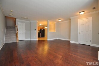 8600 Neuse Landing Ln in Raleigh, NC - Building Photo - Building Photo