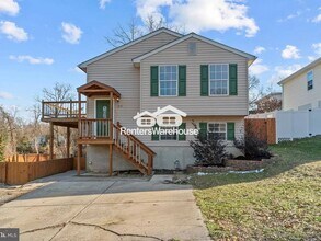 815-202 202nd St in Pasadena, MD - Building Photo - Building Photo