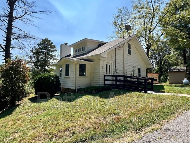 property at 15 Woodbine Rd