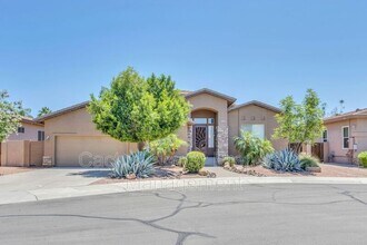 1811 W Maplewood Pl in Chandler, AZ - Building Photo - Building Photo