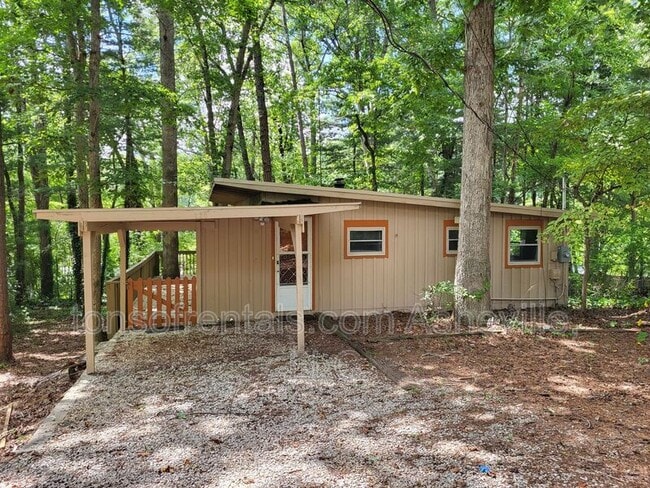 property at 120 Locust Ct
