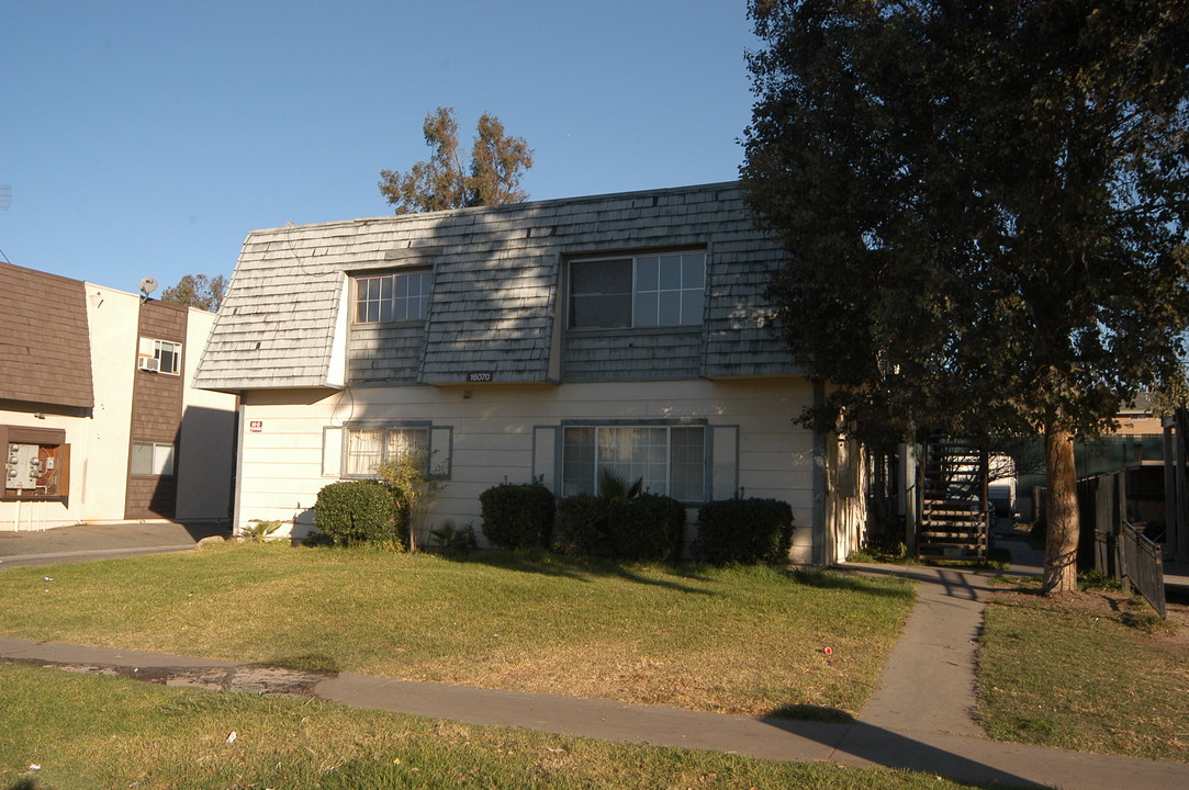 16070 Dorsey Ave in Fontana, CA - Building Photo