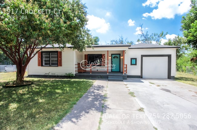 property at 917 Crockett Ct
