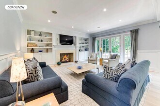 57 N Haven Way in Sag Harbor, NY - Building Photo - Building Photo