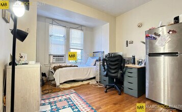 70 Strathmore Rd, Unit #11A in Boston, MA - Building Photo - Building Photo