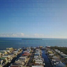 118 Burgundy Dr in Tavernier, FL - Building Photo - Building Photo