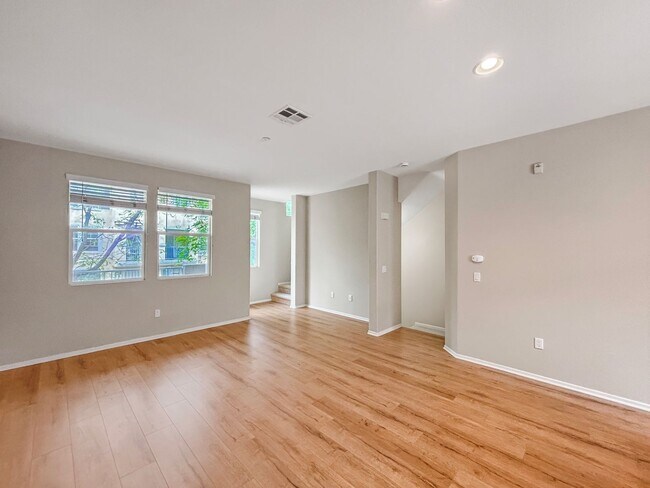 2704 Box Elder Ct in Chula Vista, CA - Building Photo - Building Photo