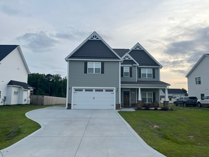 109 Auburn Bay Dr in Pikeville, NC - Building Photo