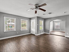 2512 Jackson in La Marque, TX - Building Photo - Building Photo