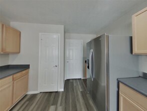 5617 Victory Gallop Dr in Austin, TX - Building Photo - Building Photo