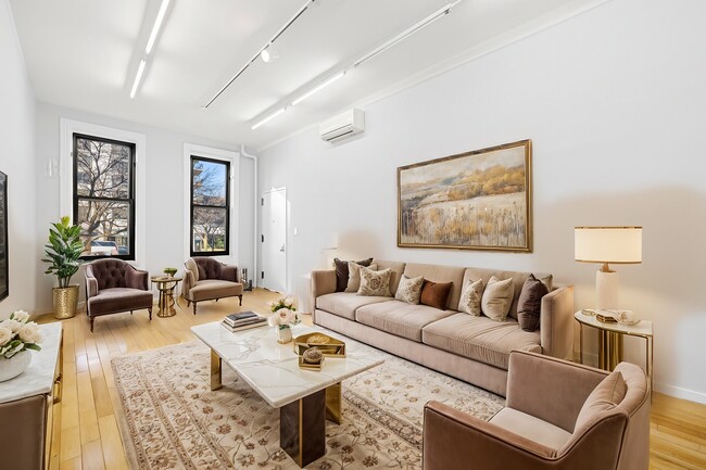 249 E Houston St, Unit 1