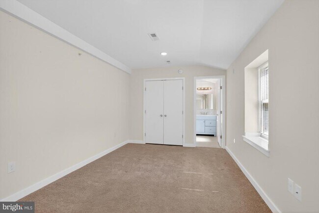 541 N Orianna St in Philadelphia, PA - Building Photo - Building Photo