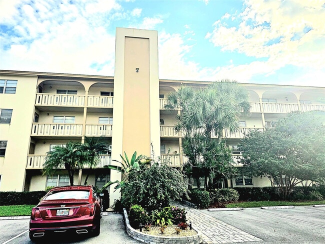 property at 2305 Lucaya Ln